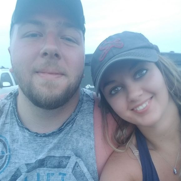 Meet your Posher, Kristen - Picture 1 of 1